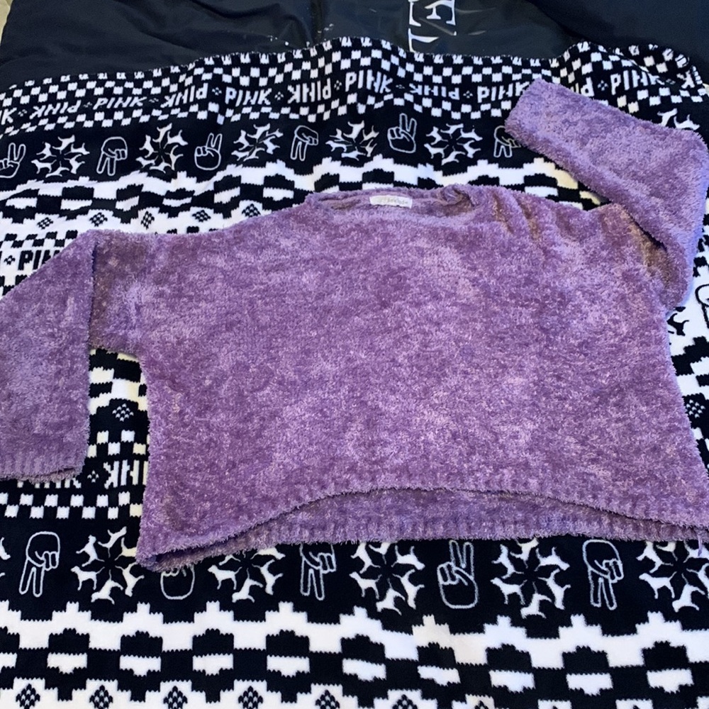 Wool Sweater🥰! - Picture 3 of 4